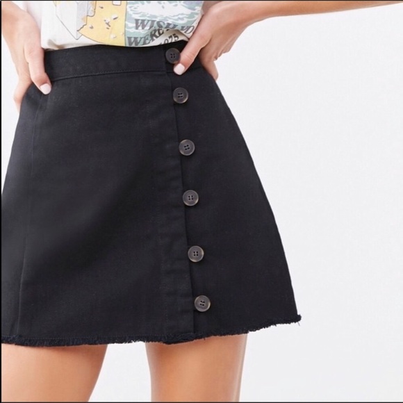 Forever 21 Dresses & Skirts - Black Frayed Button-Loop Twill Skirt